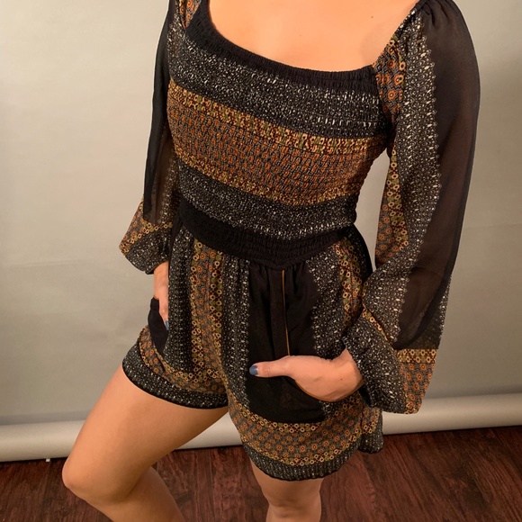 Bohemian Chic Romper - Picture 2 of 3
